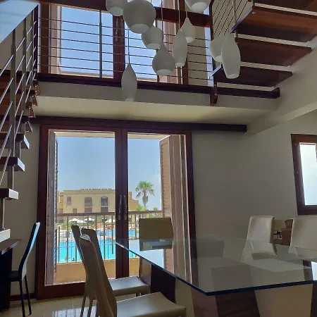 Luxury Duplex In Fort Chambray Διαμέρισμα Mgarr