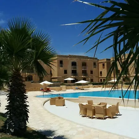 Appartement Luxury Duplex In Fort Chambray Mgarr