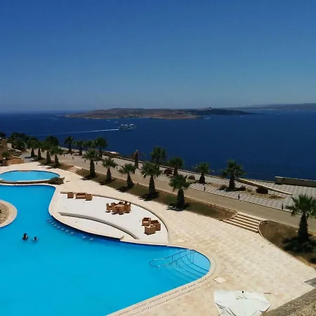 Luxury Duplex In Fort Chambray Appartement